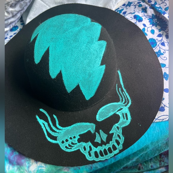 Grateful Dead Hand Painted Hat - Picture 2 of 8